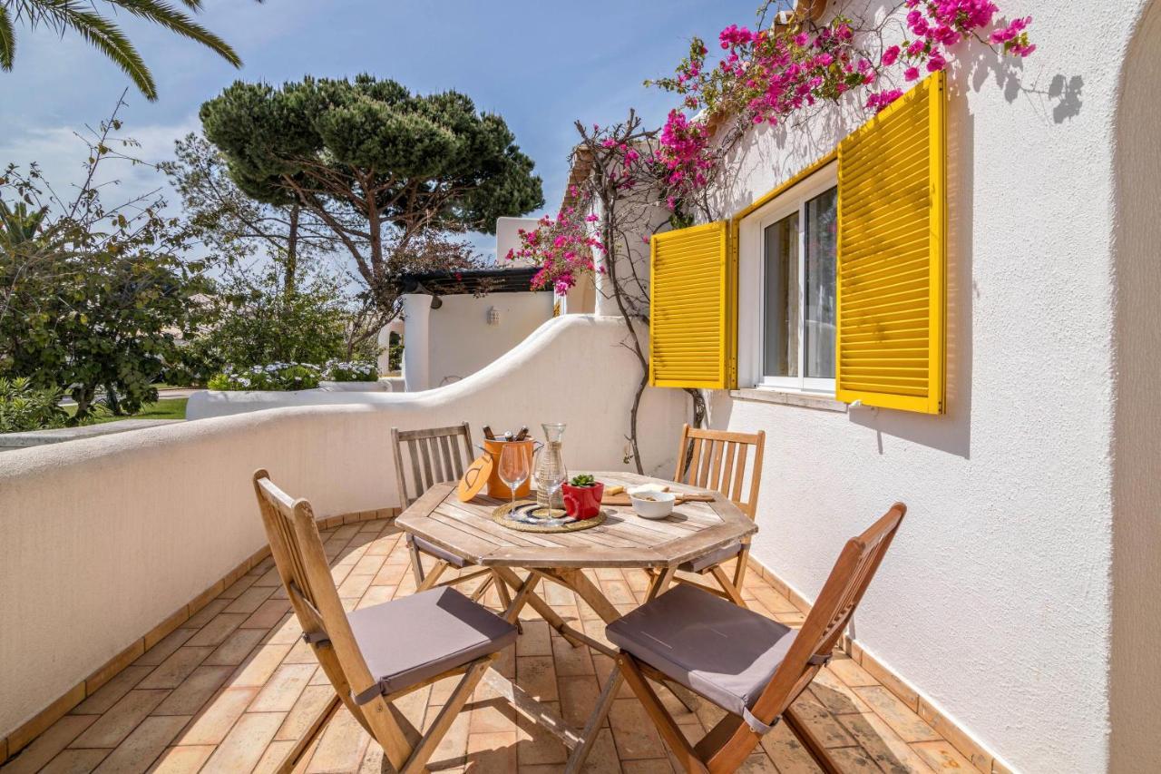 Casa O12 Holiday home *